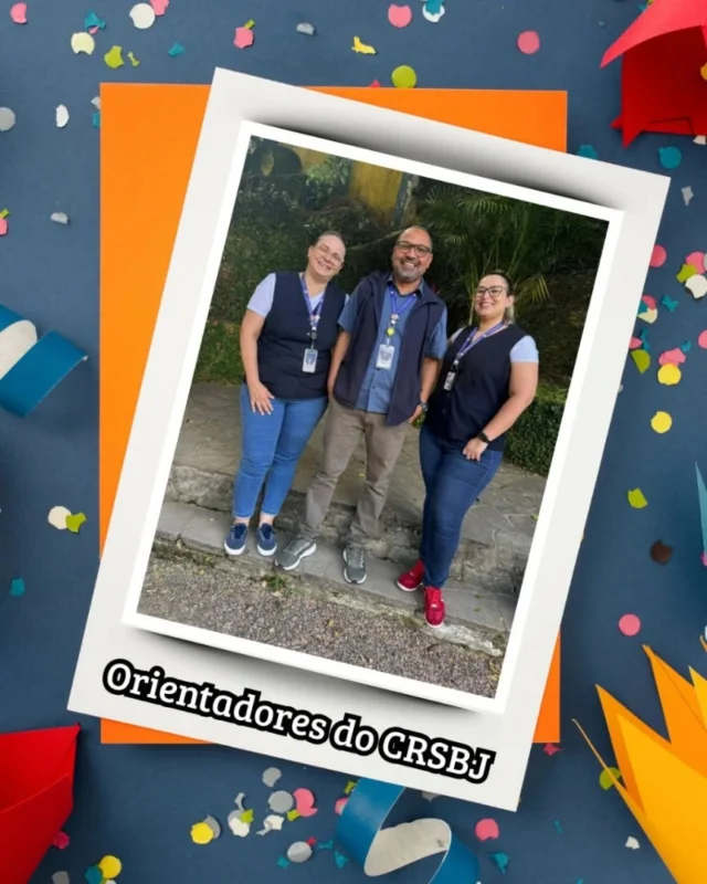 Hoje celebramos o Dia do Orientador Escolar, e no Colégio Romano Senhor Bom Jesus temos a alegria de contar com três profissionais que exercem sua missão com verdadeira maestria.Com olhar atento, escuta sensível e uma dedicação que ultrapassa o esperado, vocês acompanham cada estudante em seus desafios, caminhos e conquistas. São presença constante, apoio seguro e referência de humanidade dentro de nossa comunidade escolar.A cada conversa acolhedora, a cada intervenção precisa, a cada gesto de cuidado, vocês ajudam a construir trajetórias — fortalecem sonhos, iluminam escolhas e fazem da escola um espaço ainda mais humano e significativo.Hoje, nosso agradecimento é especial.Obrigada por todo o compromisso, por toda a sensibilidade e pela força silenciosa que move o cotidiano escolar. Vocês fazem a diferença, todos os dias.Parabéns pelo trabalho inspirador e pela dedicação que honra a educação.Vocês são motivo de orgulho para o CRSBJ!#soucrsbj #colégioromanosenhorbomjesus